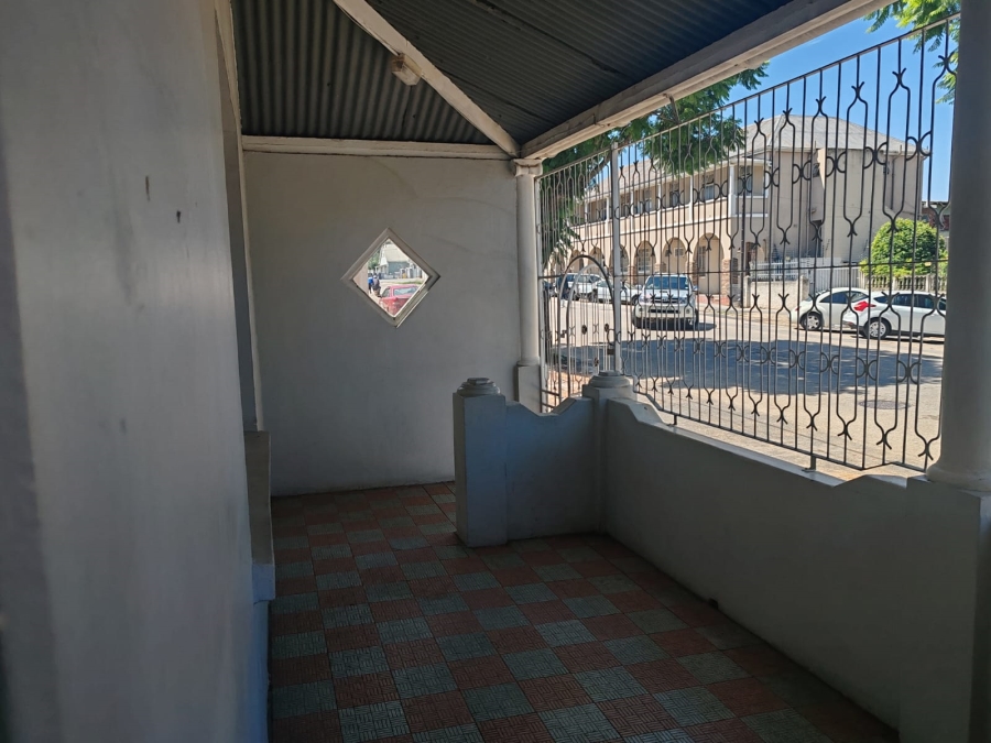 3 Bedroom Property for Sale in Uitenhage Central Eastern Cape